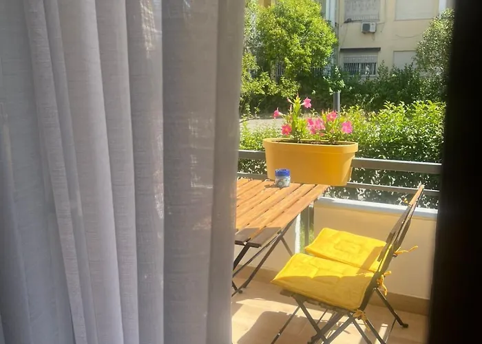 Golem, Triple E * Golem (Tirana)